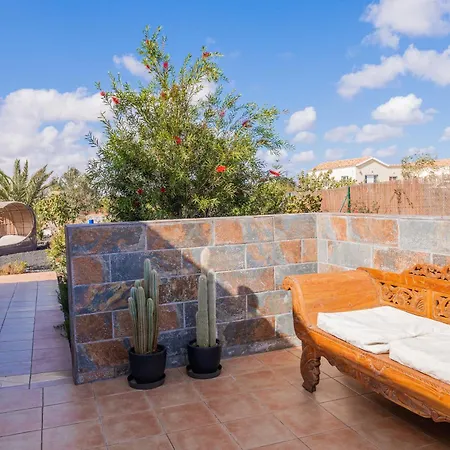 Casa Alexis - La Fuentita بيت للعطل